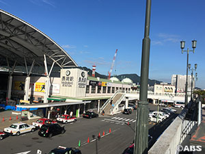 長崎駅前