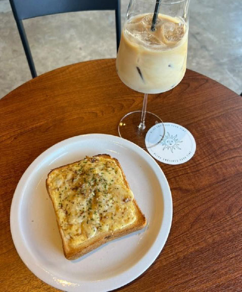 OLIVE CAFE<br>10月23日オープン