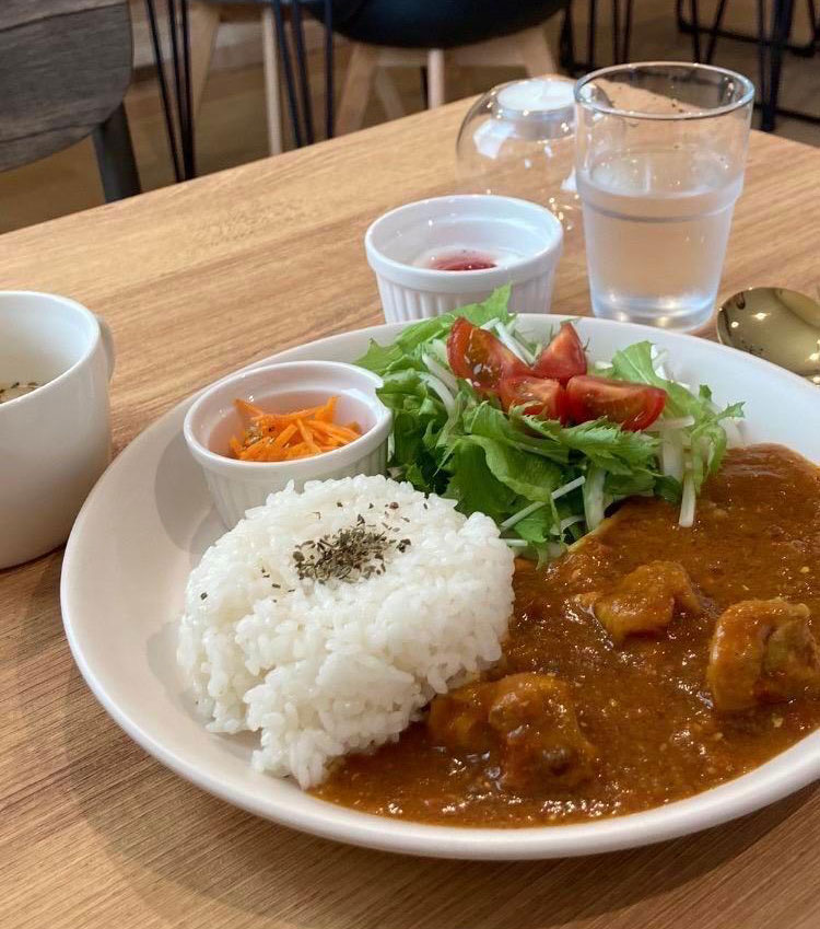 cafe campanula<br>10月13日オープン