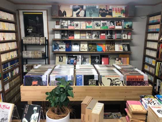 ひつじ書店