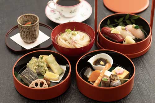 日本料理 佐藤養助