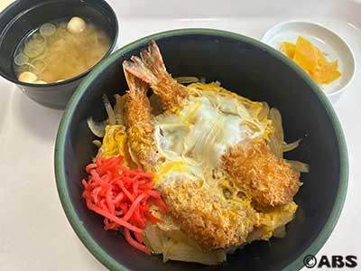 エビフライ丼