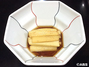 セロリの黒酢漬け