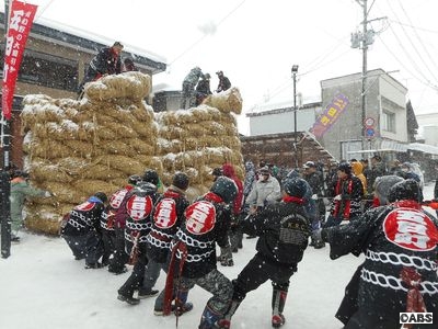 刈和野の大綱引き 02