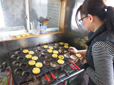 芋きんつば焼き中