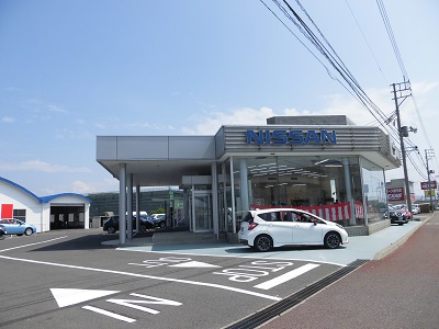 羽後日産モーター本荘店　リニューアルサマーフェスタ