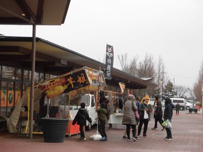 手作り焼き芋カーで全国縦断　ドゴダリカグダリ号