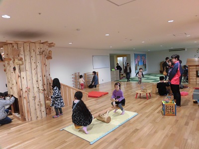 秋田県児童会館に「木育ルーム」オープン！
