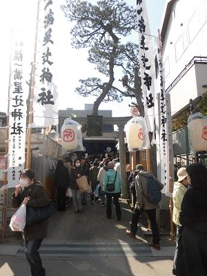 星辻神社だるま祭り