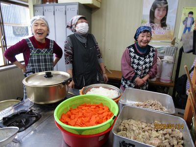 準備のかあさんがた