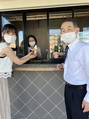 榮太楼 仁井田店のソフトクリーム🍦