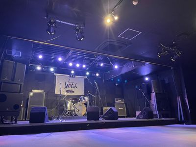 本格的なライブハウス　Gigs&Bar Witch