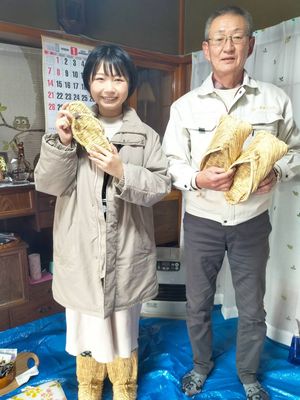 「佐藤藁工品店」で藁工品の製作体験！