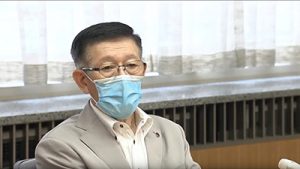 佐竹知事 記者会見「不要不急の往来 遠慮を」